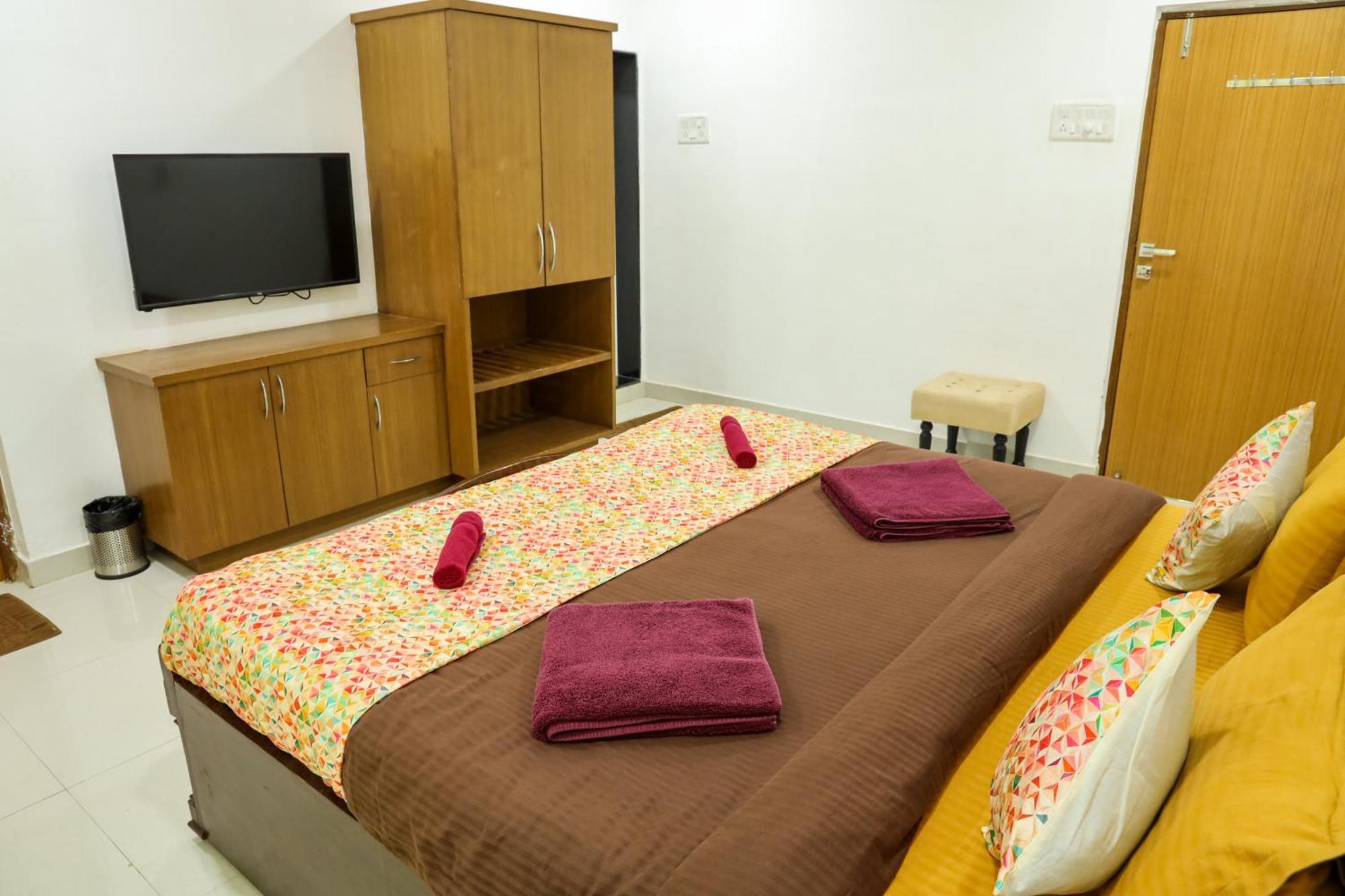 Surya Kiran Miramar Bed and Breakfast Panaji Kamer foto