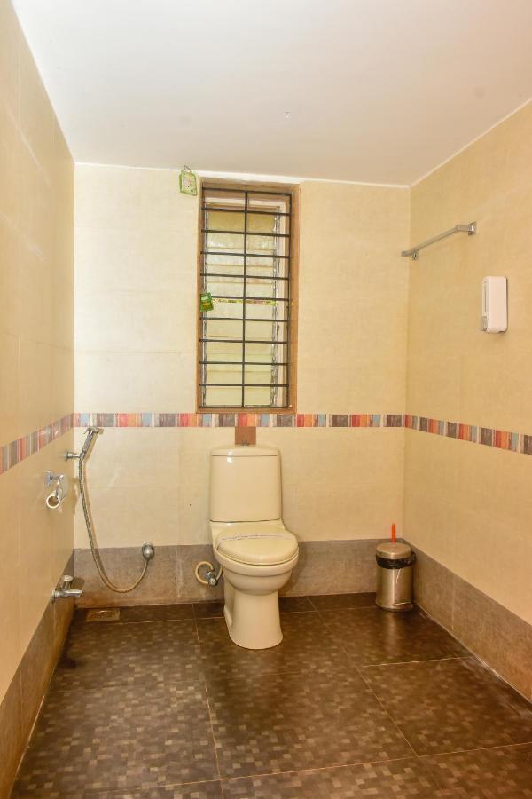 Surya Kiran Miramar Bed and Breakfast Panaji Buitenkant foto